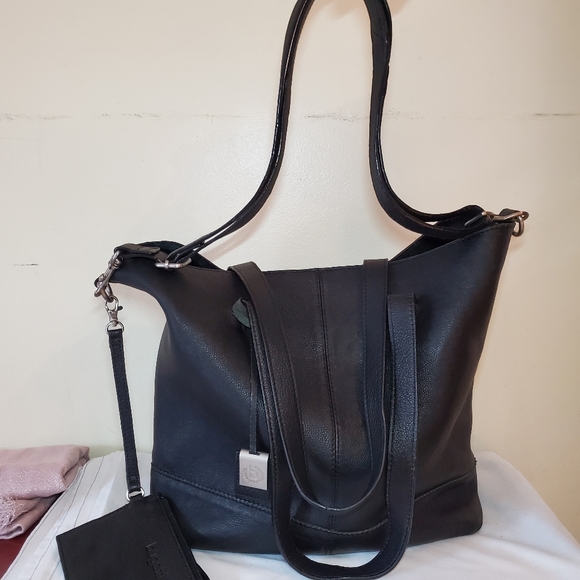 Bugatti Leather Tote Bag - Picture 2 of 13